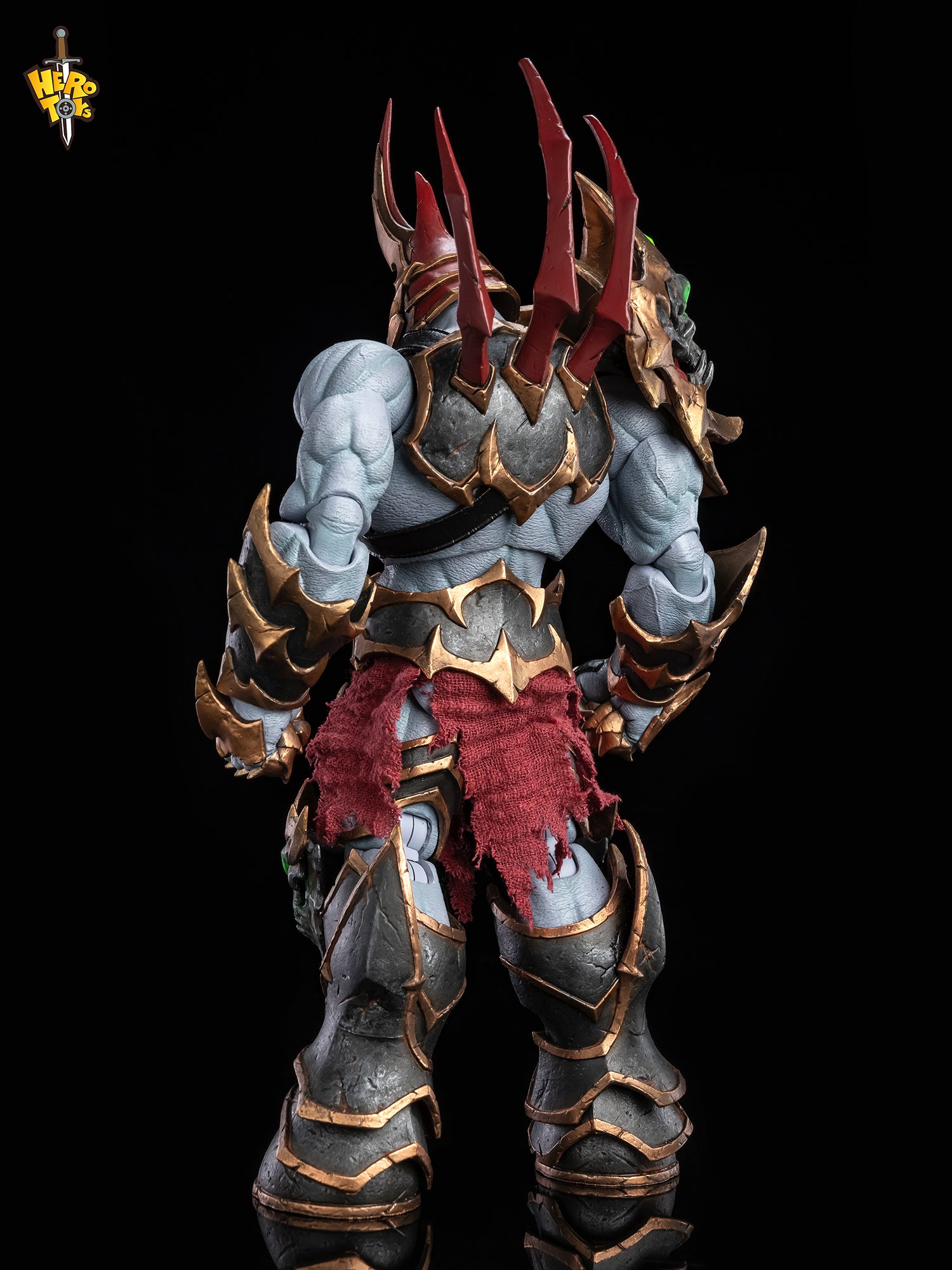 Demon Gatekeeper Zakun action figure full pose with battle axe